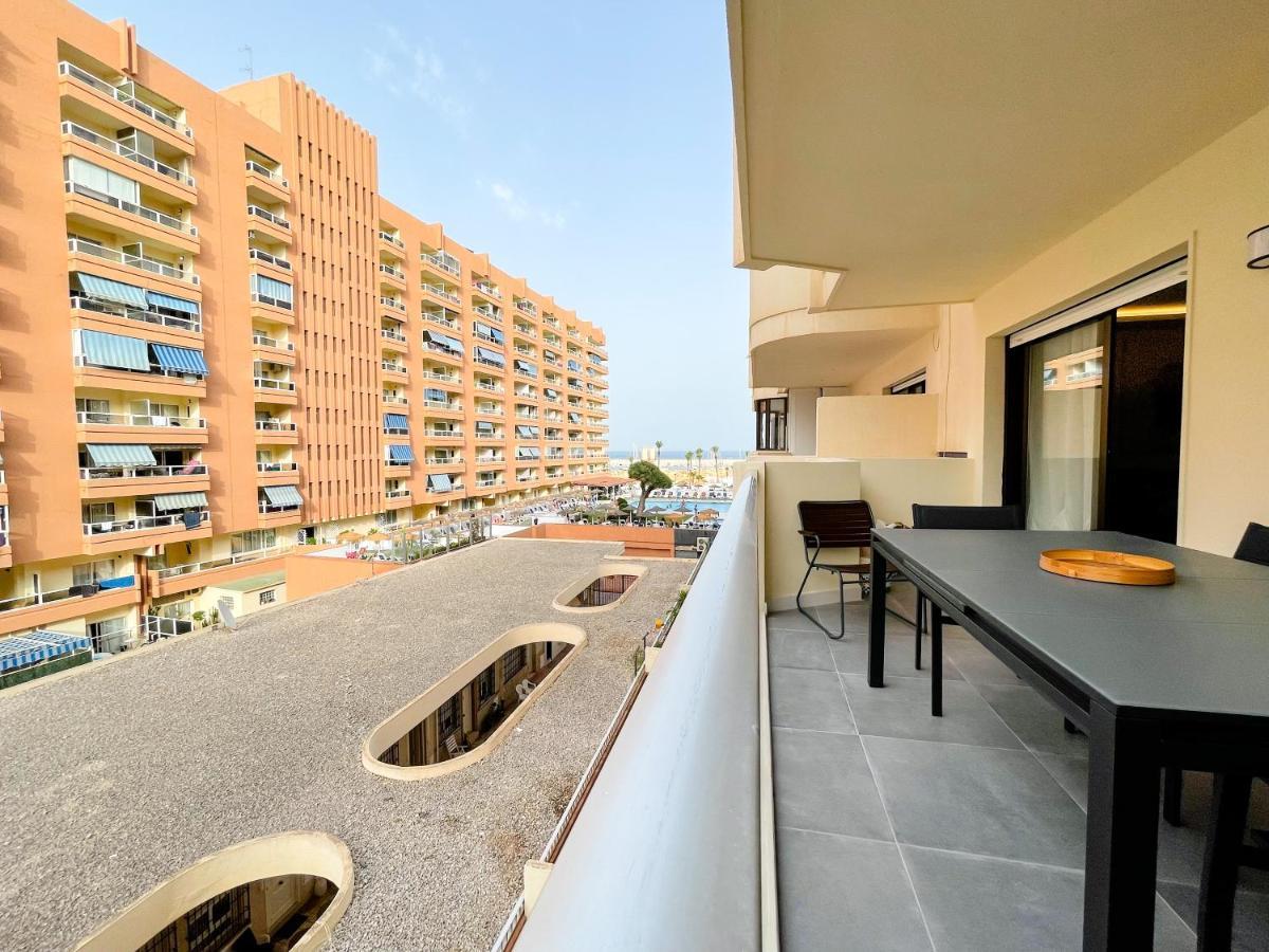 Luxury Family Holiday Homes - Sol Playa Fuengirola Ngoại thất bức ảnh