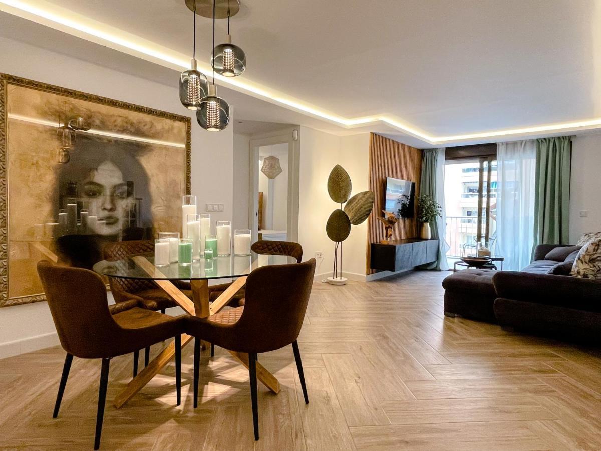 Luxury Family Holiday Homes - Sol Playa Fuengirola Ngoại thất bức ảnh